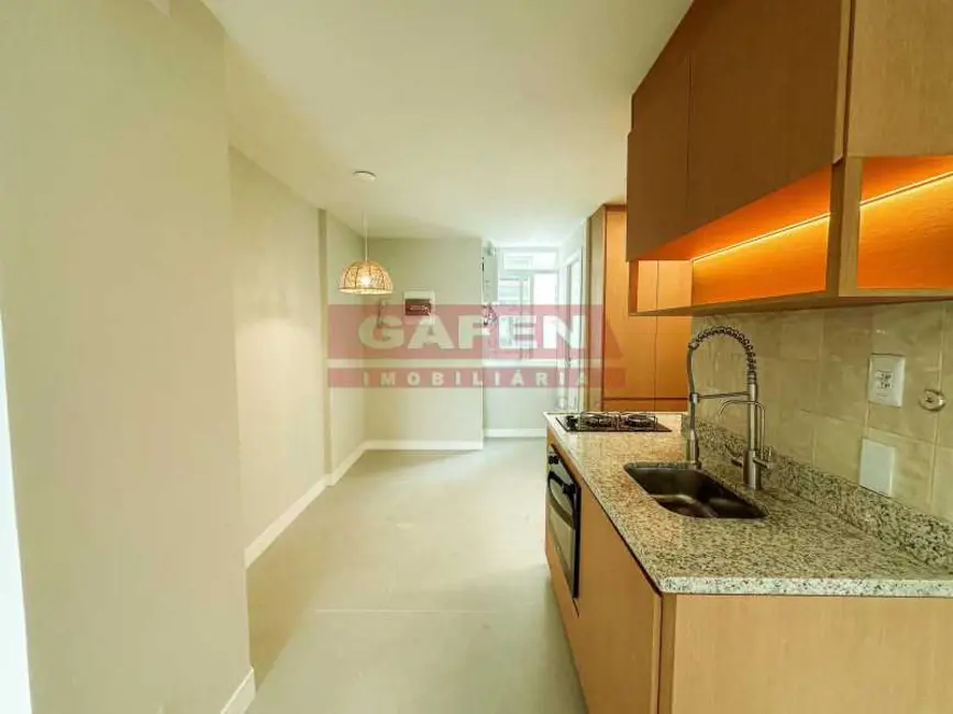Foto 4 de Apartamento com 2 quartos à venda, 54m2 em Rio De Janeiro - RJ