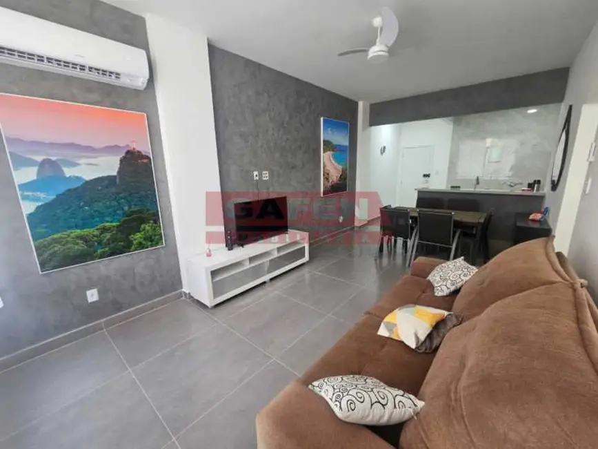 Foto 3 de Apartamento com 3 quartos à venda, 125m2 em Rio De Janeiro - RJ