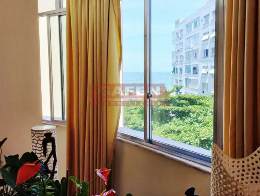 Apartamento com 3 quartos à venda, 247m2 em Rio De Janeiro - RJ - imagem 3 Foto 3 de Apartamento com 3 quartos à venda, 247m2 em Rio De Janeiro - RJ