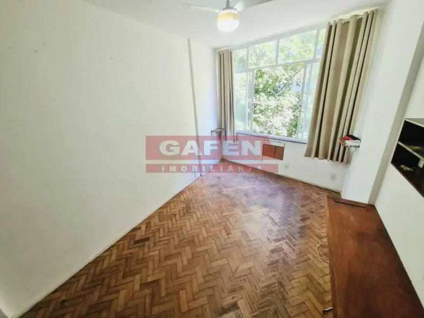 Foto 2 de Apartamento com 1 quarto à venda, 34m2 em Rio De Janeiro - RJ