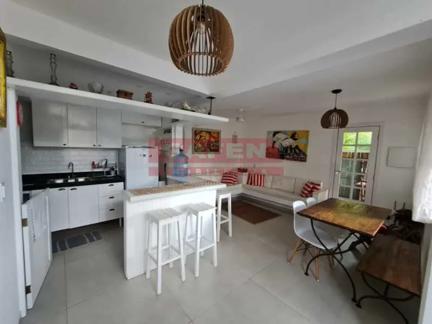 Foto 3 de Casa de Condomínio com 2 quartos à venda, 85m2 em Armacao Dos Buzios - RJ