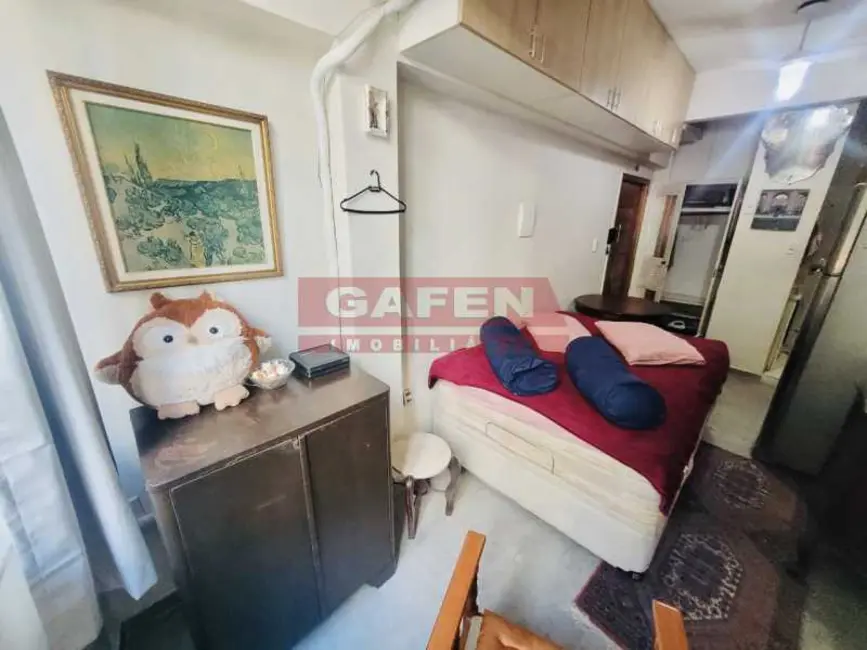 Kitnet com 1 quarto à venda, 20m2 em Rio De Janeiro - RJ - imagem 9 Foto 9 de Kitnet com 1 quarto à venda, 20m2 em Rio De Janeiro - RJ