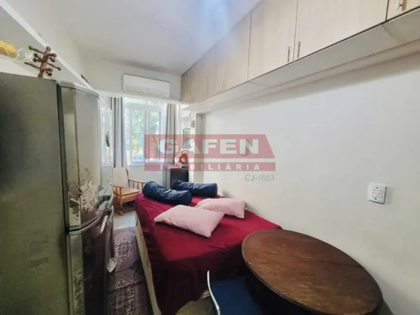 Kitnet com 1 quarto à venda, 20m2 em Rio De Janeiro - RJ - imagem 6 Foto 6 de Kitnet com 1 quarto à venda, 20m2 em Rio De Janeiro - RJ