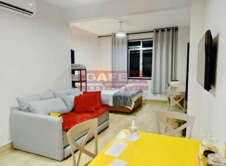 Foto 1 de Loft / Flat com 1 quarto para alugar, 35m2 em Rio De Janeiro - RJ