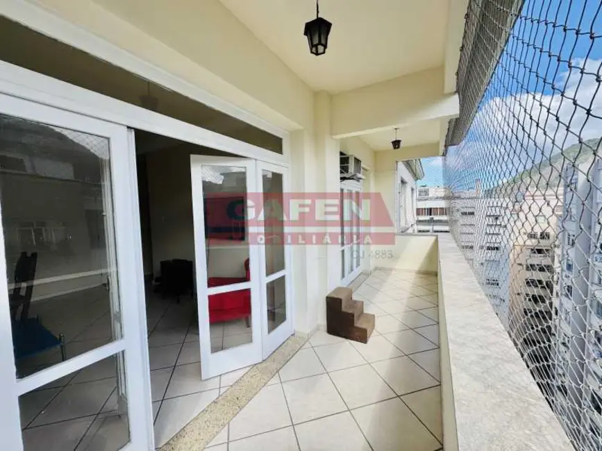 Cobertura com 4 quartos para alugar, 160m2 em Rio De Janeiro - RJ - imagem 1 Foto 1 de Cobertura com 4 quartos para alugar, 160m2 em Rio De Janeiro - RJ