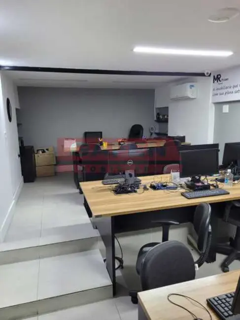 Casa Comercial para alugar, 60m2 em Rio De Janeiro - RJ - imagem 6 Foto 6 de Casa Comercial para alugar, 60m2 em Rio De Janeiro - RJ