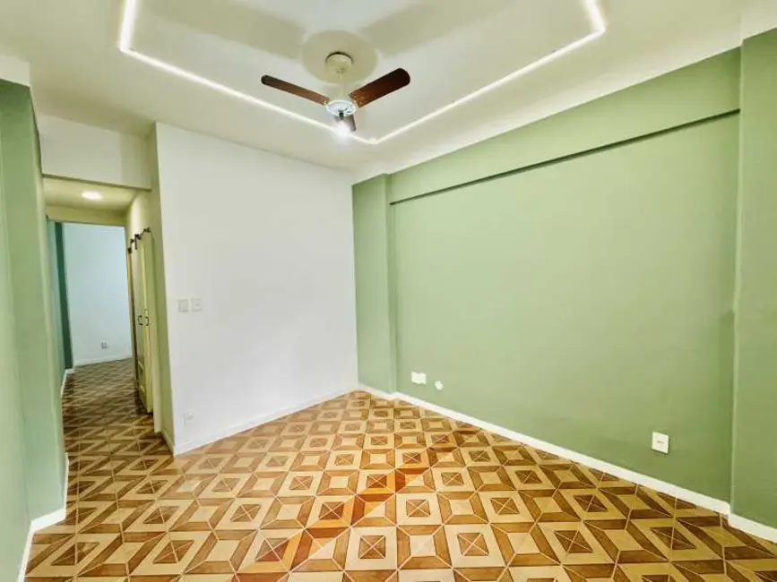 Kitnet com 1 quarto para alugar, 35m2 em Rio De Janeiro - RJ - imagem 5 Foto 5 de Kitnet com 1 quarto para alugar, 35m2 em Rio De Janeiro - RJ