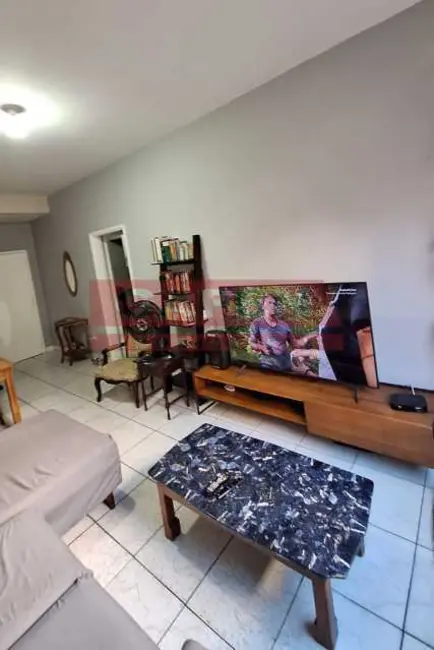 Apartamento com 3 quartos para alugar, 87m2 em Rio De Janeiro - RJ - imagem 3 Foto 3 de Apartamento com 3 quartos para alugar, 87m2 em Rio De Janeiro - RJ