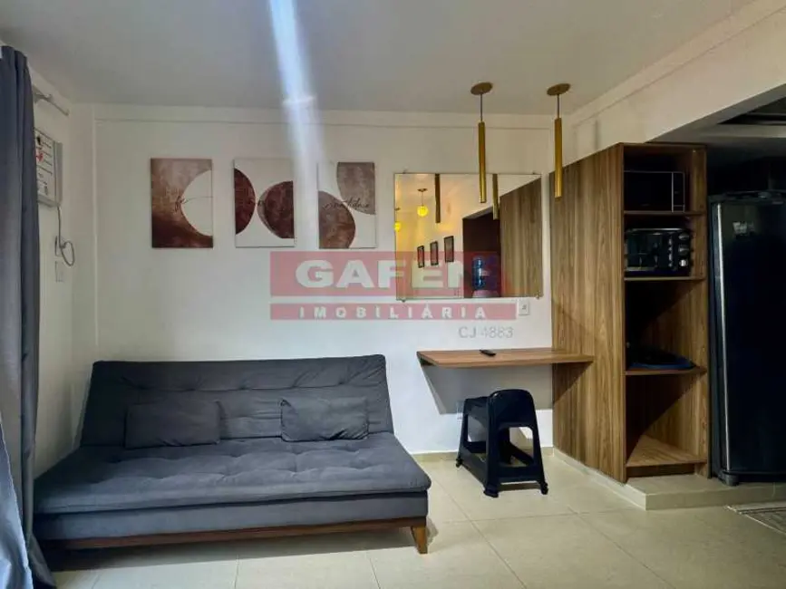 Foto 7 de Apartamento com 1 quarto à venda, 20m2 em Cabo Frio - RJ