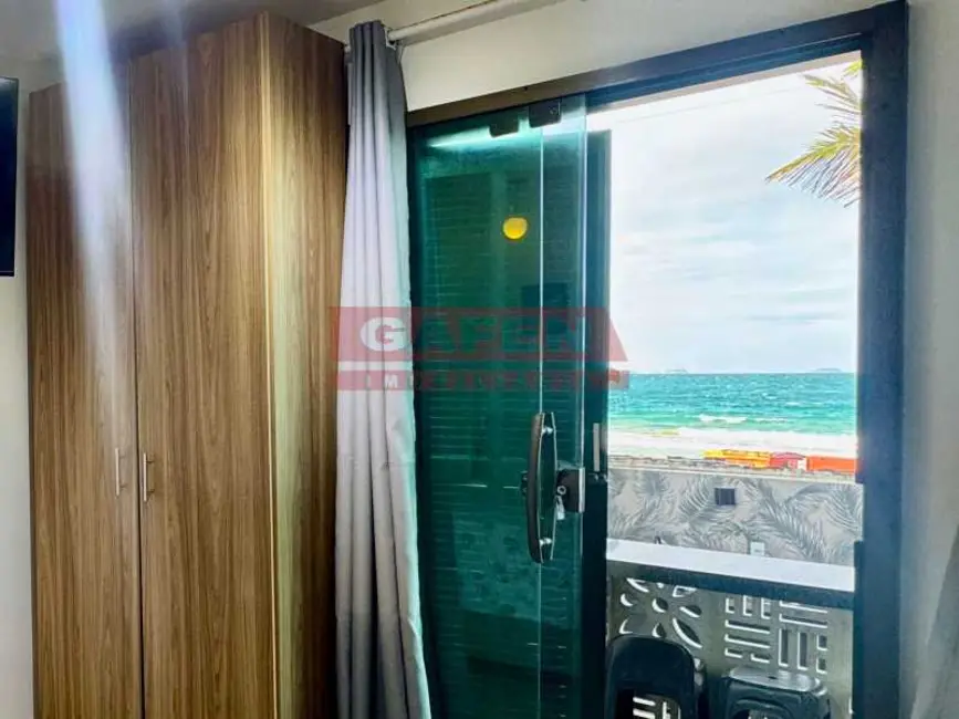 Foto 2 de Apartamento com 1 quarto à venda, 20m2 em Cabo Frio - RJ