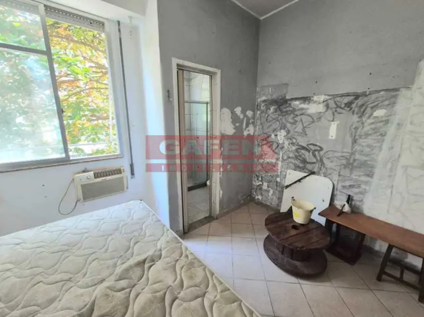 Foto 3 de Kitnet à venda, 24m2 em Rio De Janeiro - RJ