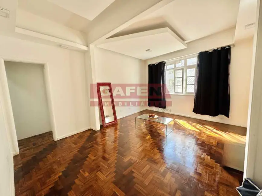 Apartamento com 1 quarto para alugar, 70m2 em Rio De Janeiro - RJ - imagem 9 Foto 9 de Apartamento com 1 quarto para alugar, 70m2 em Rio De Janeiro - RJ