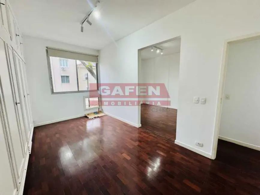 Foto 9 de Apartamento com 3 quartos para alugar, 120m2 em Rio De Janeiro - RJ