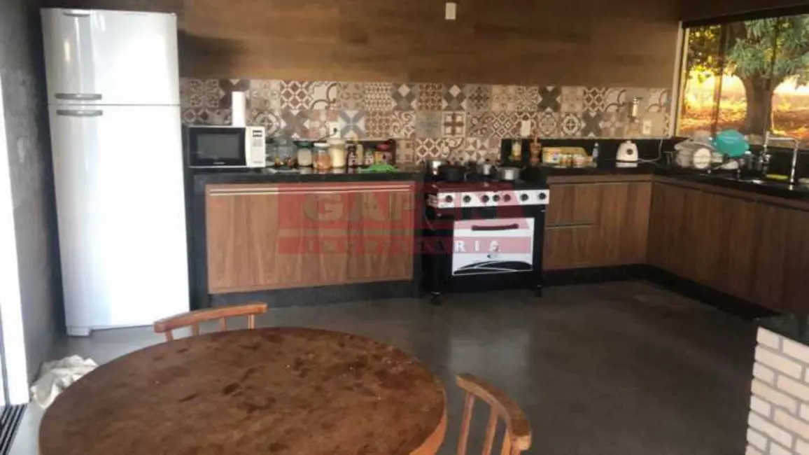 Foto 4 de Fazenda / Haras com 8 quartos à venda, 1900m2 em Catalao - GO