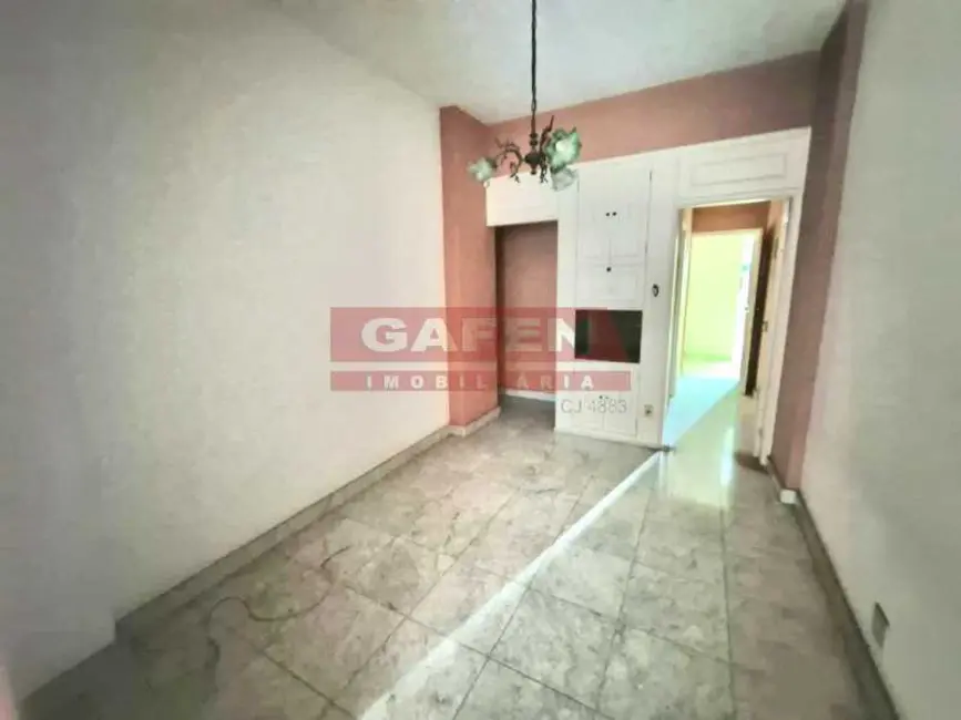 Foto 8 de Apartamento com 2 quartos à venda, 70m2 em Rio De Janeiro - RJ