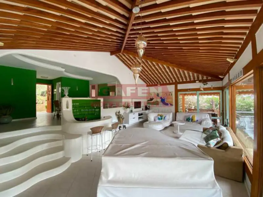 Foto 3 de Casa com 4 quartos à venda, 500m2 em Armacao Dos Buzios - RJ