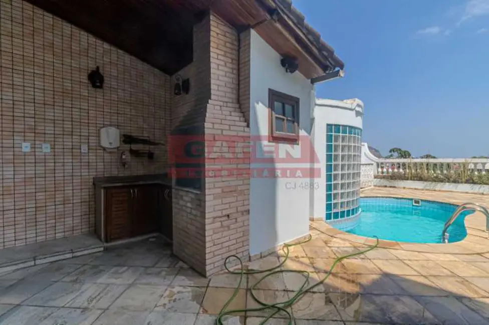 Foto 1 de Casa de Condomínio com 3 quartos à venda, 241m2 em Rio De Janeiro - RJ