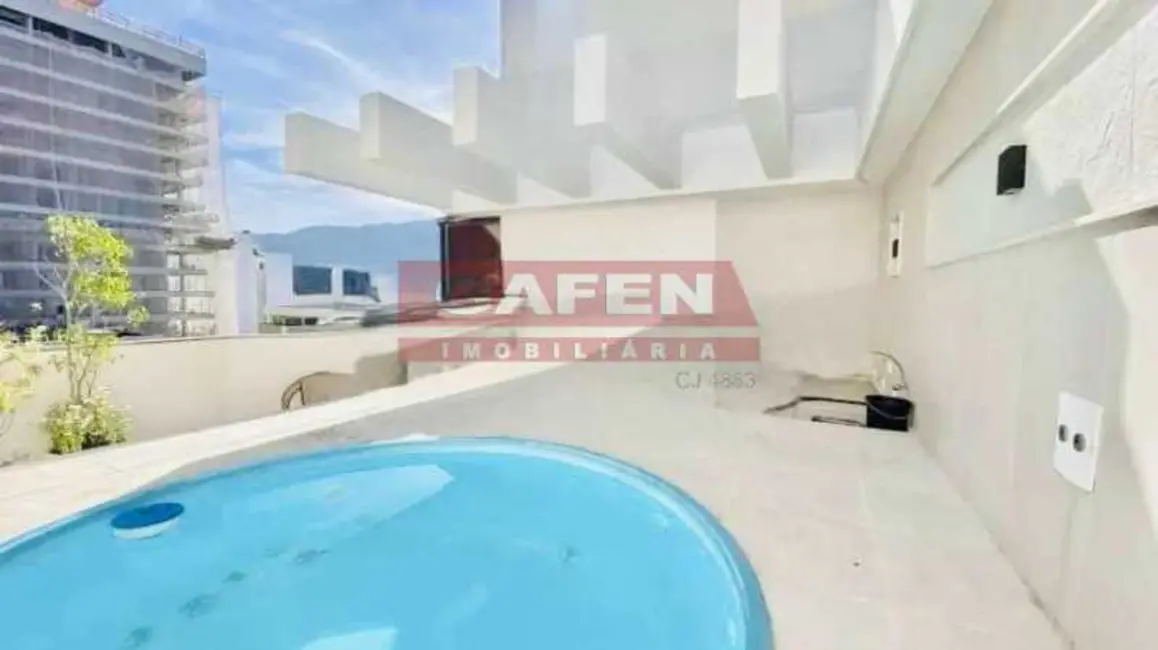 Cobertura com 2 quartos à venda, 231m2 em Rio De Janeiro - RJ - imagem 2 Foto 2 de Cobertura com 2 quartos à venda, 231m2 em Rio De Janeiro - RJ