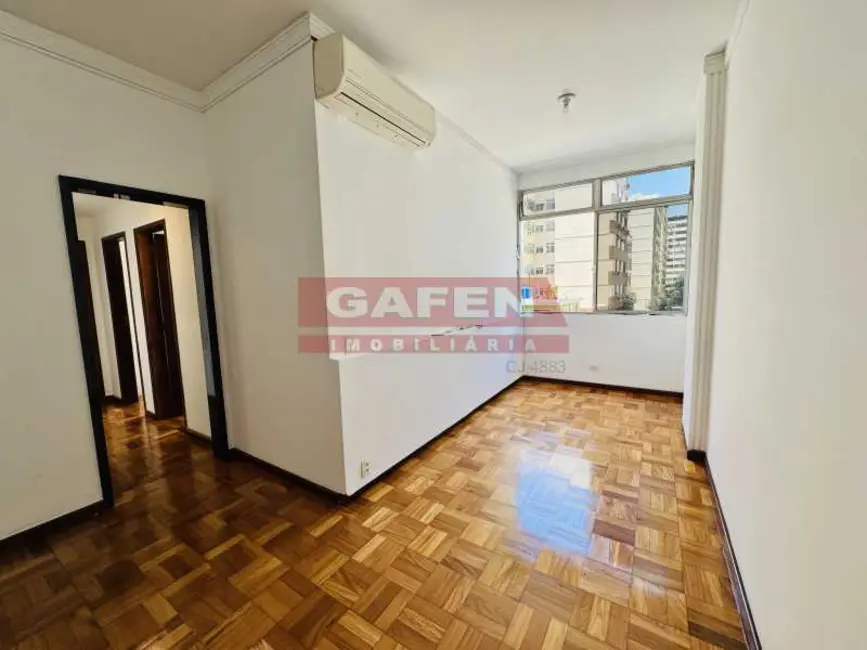 Apartamento com 3 quartos para alugar, 100m2 em Rio De Janeiro - RJ - imagem 3 Foto 3 de Apartamento com 3 quartos para alugar, 100m2 em Rio De Janeiro - RJ