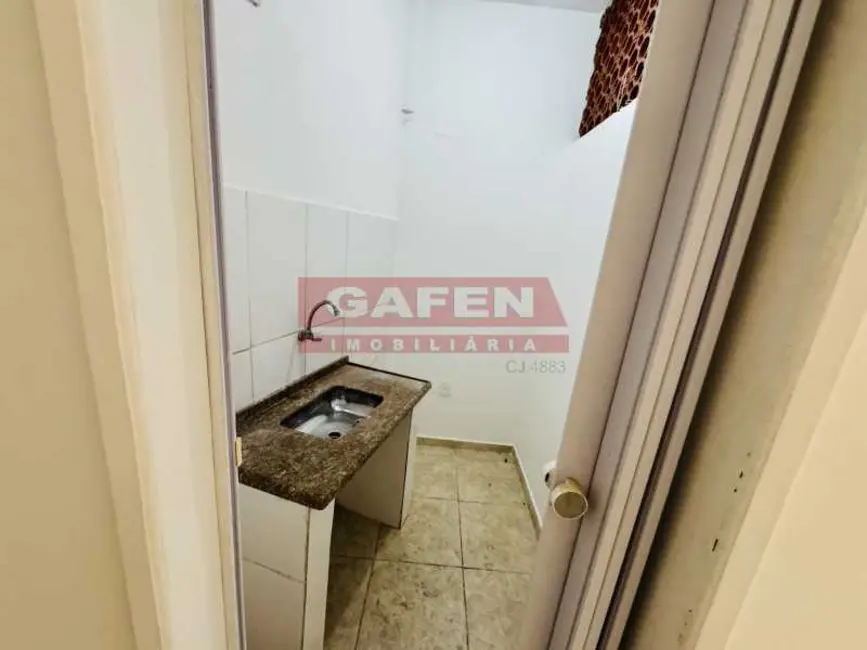 Kitnet com 1 quarto à venda, 30m2 em Rio De Janeiro - RJ - imagem 7 Foto 7 de Kitnet com 1 quarto à venda, 30m2 em Rio De Janeiro - RJ