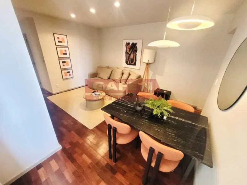 Foto 2 de Apartamento com 2 quartos à venda, 80m2 em Rio De Janeiro - RJ