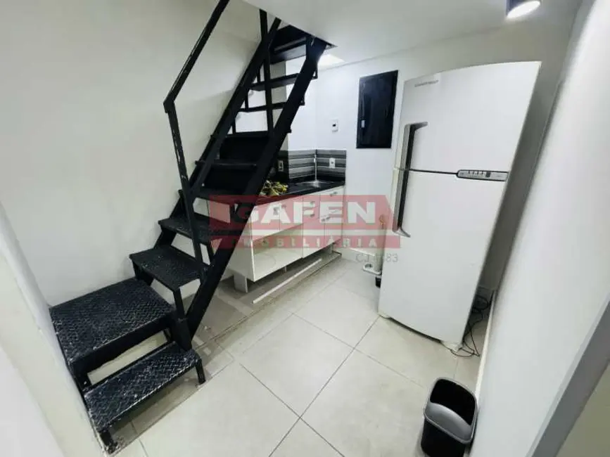 Loja para alugar, 60m2 em Rio De Janeiro - RJ - imagem 6 Foto 6 de Loja para alugar, 60m2 em Rio De Janeiro - RJ