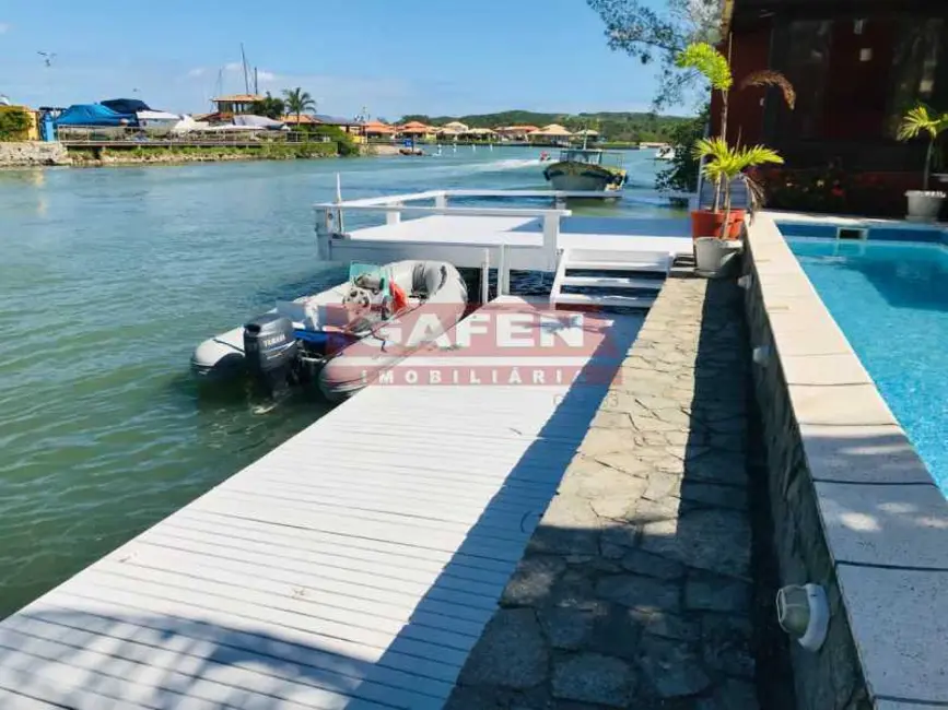 Foto 4 de Casa com 4 quartos para alugar, 350m2 em Armacao Dos Buzios - RJ