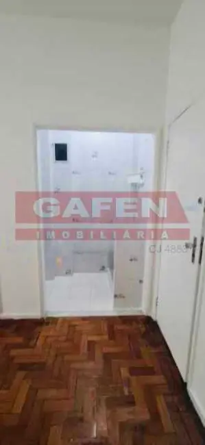 Kitnet com 1 quarto à venda, 20m2 em Rio De Janeiro - RJ - imagem 9 Foto 9 de Kitnet com 1 quarto à venda, 20m2 em Rio De Janeiro - RJ