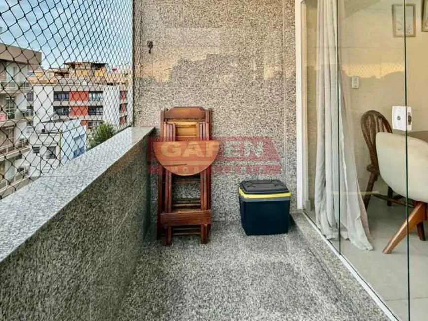 Foto 9 de Cobertura com 4 quartos à venda, 100m2 em Cabo Frio - RJ