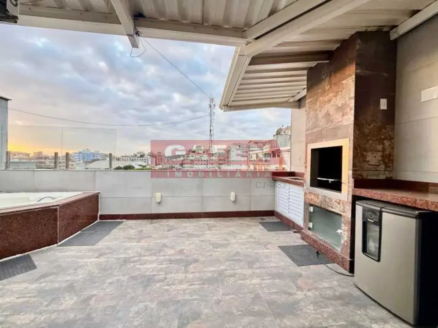 Foto 3 de Cobertura com 4 quartos à venda, 100m2 em Cabo Frio - RJ