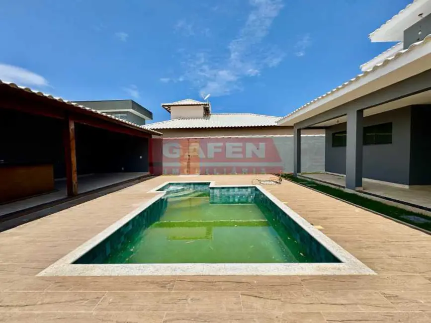 Foto 2 de Casa com 4 quartos à venda, 360m2 em Armacao Dos Buzios - RJ
