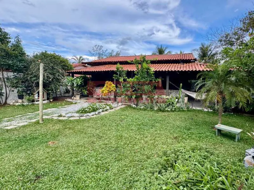 Casa com 2 quartos à venda, 152m2 em Armacao Dos Buzios - RJ - imagem 1 Foto 1 de Casa com 2 quartos à venda, 152m2 em Armacao Dos Buzios - RJ