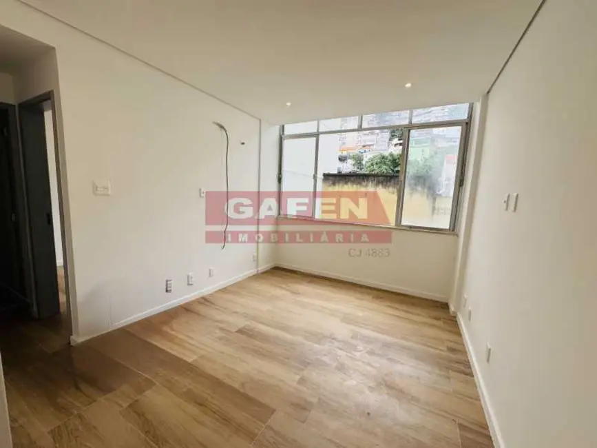 Foto 2 de Apartamento com 1 quarto à venda, 40m2 em Rio De Janeiro - RJ