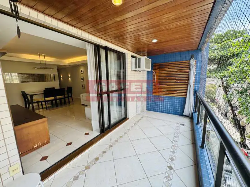 Apartamento com 3 quartos para alugar, 100m2 em Rio De Janeiro - RJ - imagem 3 Foto 3 de Apartamento com 3 quartos para alugar, 100m2 em Rio De Janeiro - RJ
