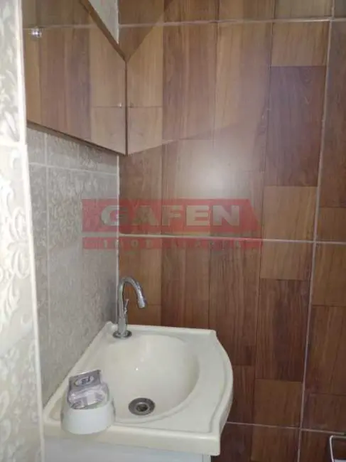 Foto 6 de Casa de Vila com 2 quartos à venda, 75m2 em Rio De Janeiro - RJ