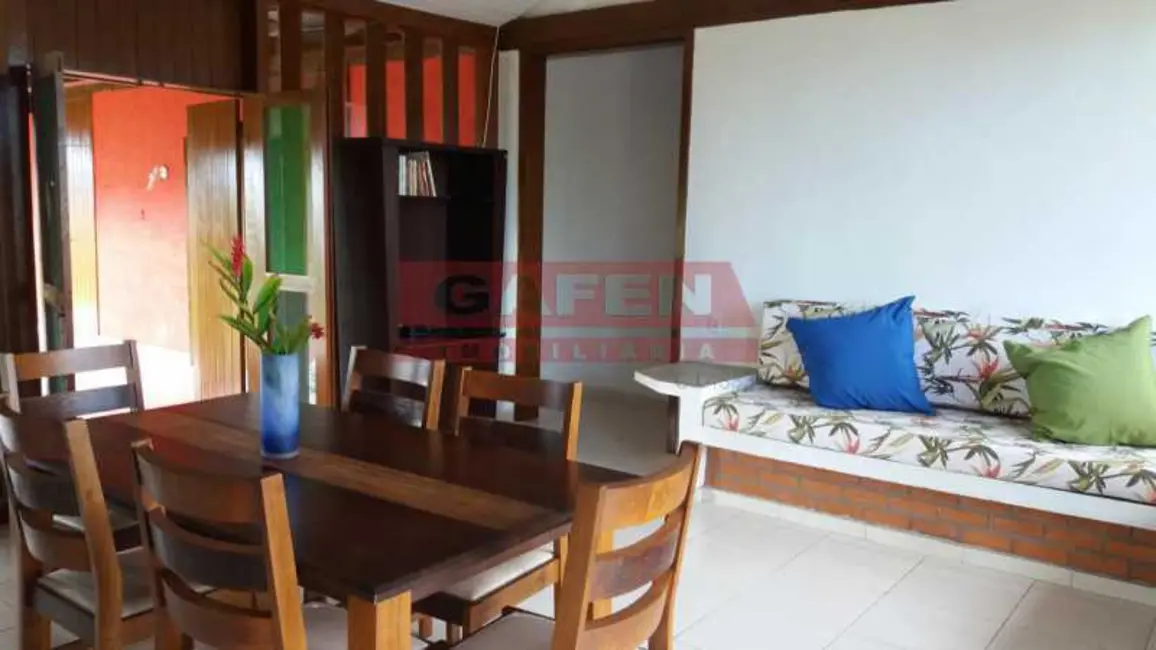 Foto 8 de Casa de Condomínio com 3 quartos à venda, 220m2 em Armacao Dos Buzios - RJ