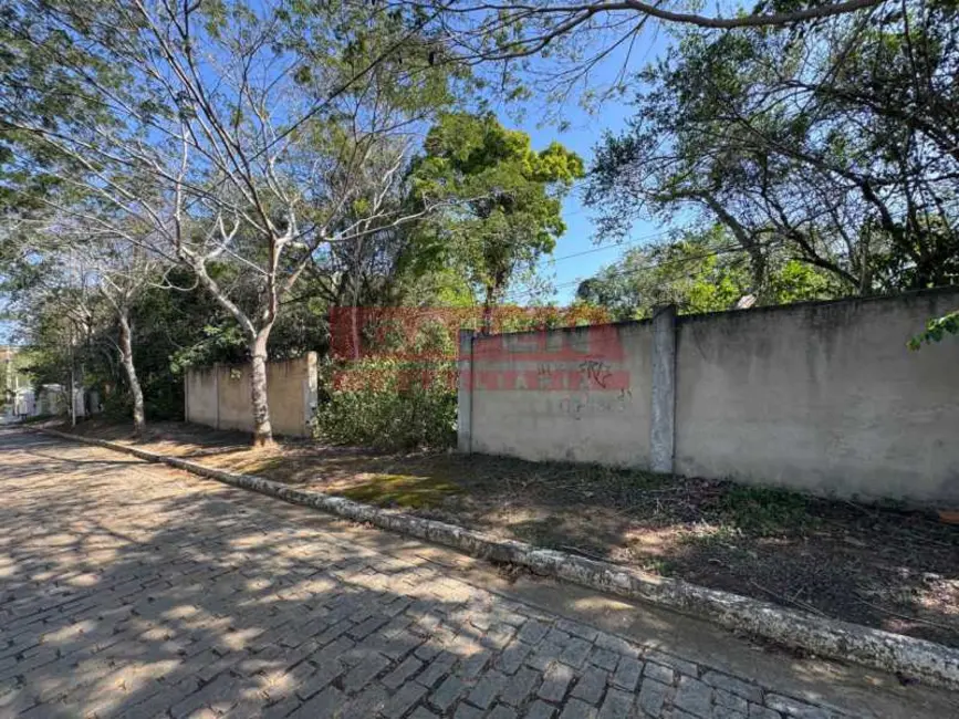 Foto 2 de Terreno / Lote à venda, 925m2 em Armacao Dos Buzios - RJ