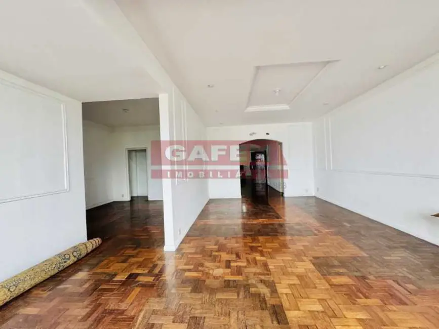 Foto 7 de Apartamento com 3 quartos à venda, 210m2 em Rio De Janeiro - RJ