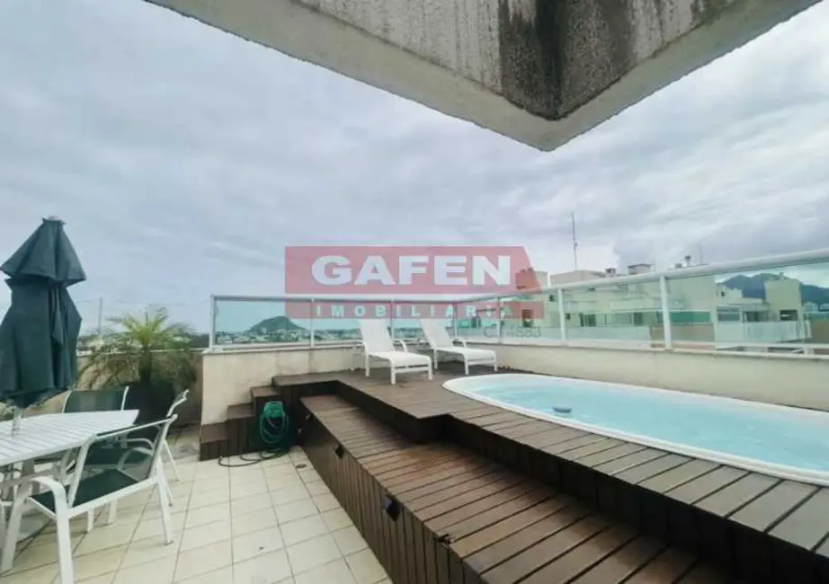 Foto 2 de Cobertura com 3 quartos para alugar, 168m2 em Rio De Janeiro - RJ