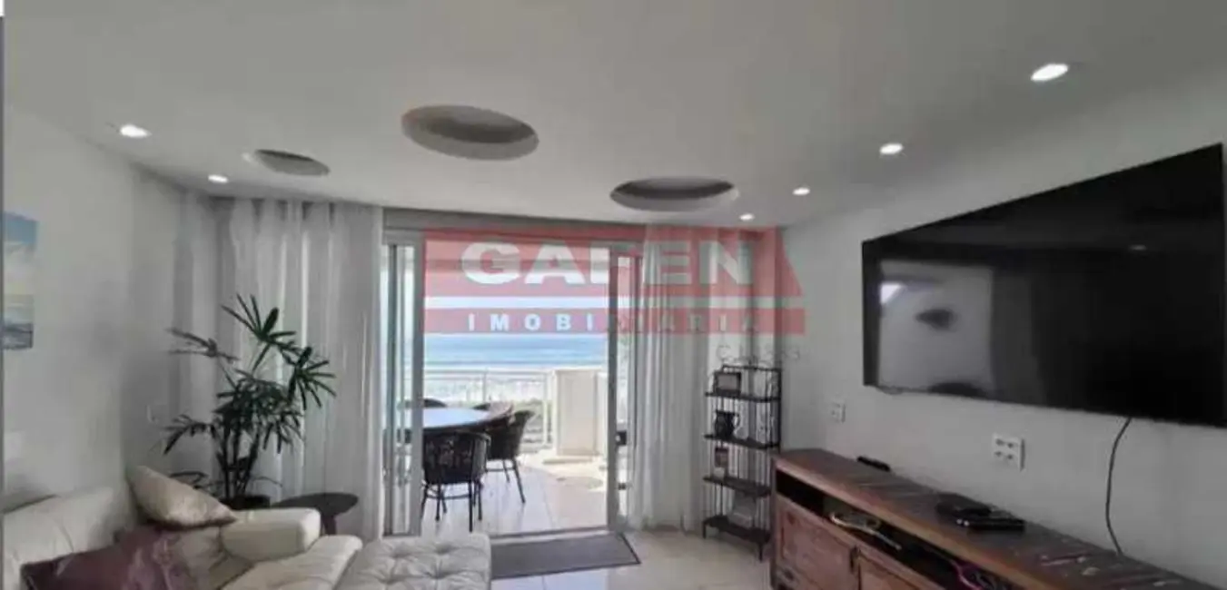 Foto 8 de Apartamento com 2 quartos à venda, 70m2 em Rio De Janeiro - RJ