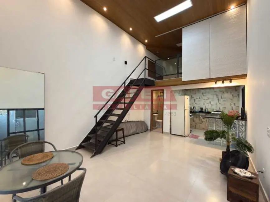 Foto 2 de Casa com 1 quarto à venda, 57m2 em Armacao Dos Buzios - RJ