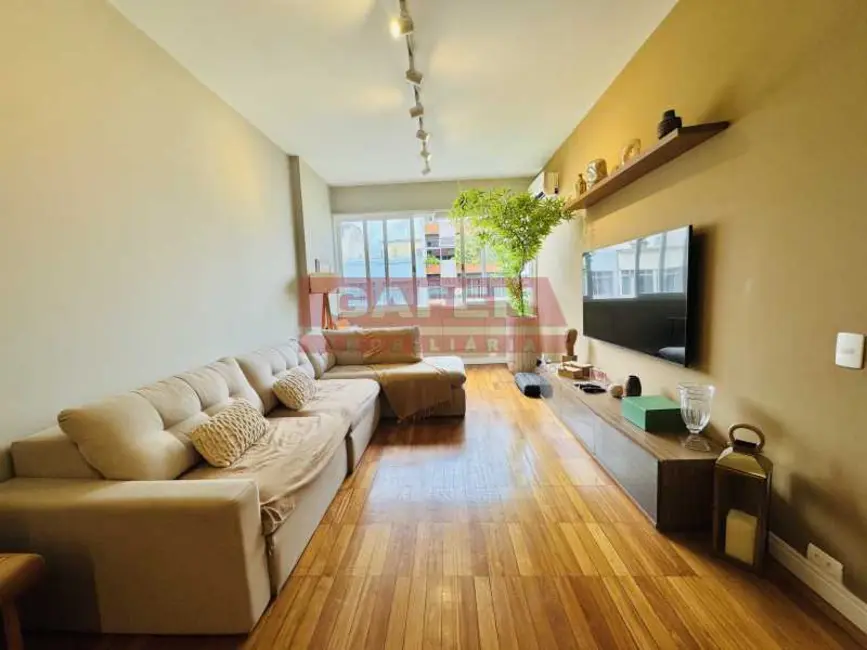 Foto 3 de Apartamento com 3 quartos à venda, 120m2 em Rio De Janeiro - RJ