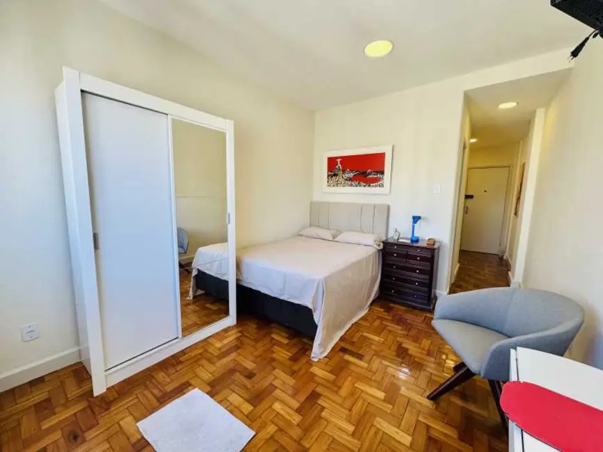Foto 2 de Apartamento com 1 quarto à venda e para alugar, 35m2 em Rio De Janeiro - RJ