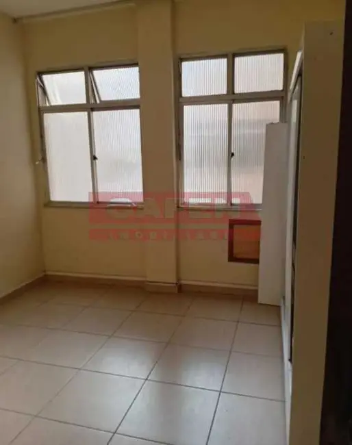 Foto 9 de Apartamento com 3 quartos para alugar, 100m2 em Rio De Janeiro - RJ