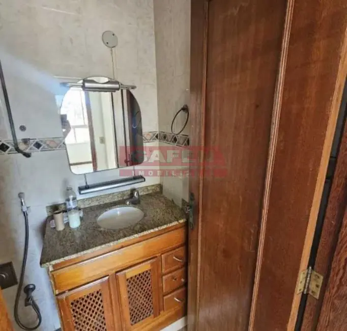 Apartamento com 2 quartos à venda, 66m2 em Rio De Janeiro - RJ - imagem 9 Foto 9 de Apartamento com 2 quartos à venda, 66m2 em Rio De Janeiro - RJ