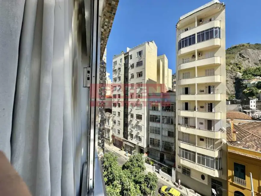 Foto 1 de Apartamento com 1 quarto à venda, 67m2 em Rio De Janeiro - RJ