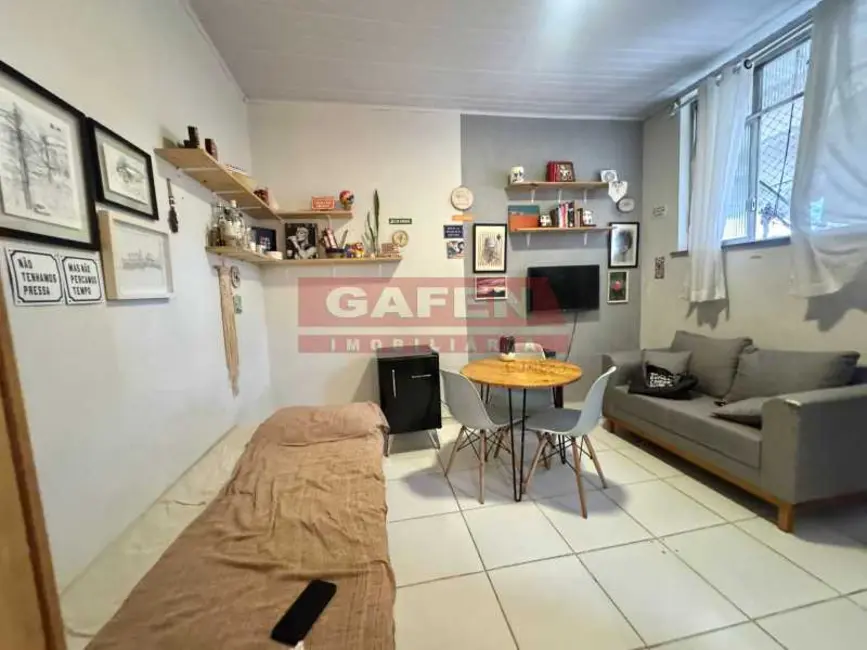 Kitnet à venda, 25m2 em Rio De Janeiro - RJ - imagem 4 Foto 4 de Kitnet à venda, 25m2 em Rio De Janeiro - RJ