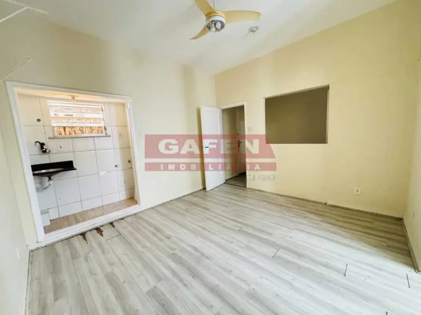 Foto 4 de Apartamento com 1 quarto à venda, 32m2 em Rio De Janeiro - RJ