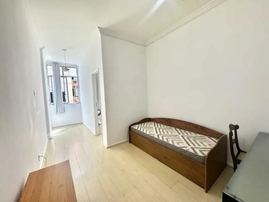 Foto 4 de Apartamento com 2 quartos à venda, 85m2 em Rio De Janeiro - RJ