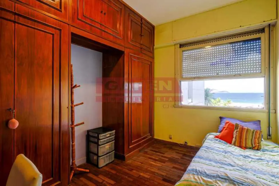 Foto 8 de Apartamento com 4 quartos à venda, 187m2 em Rio De Janeiro - RJ